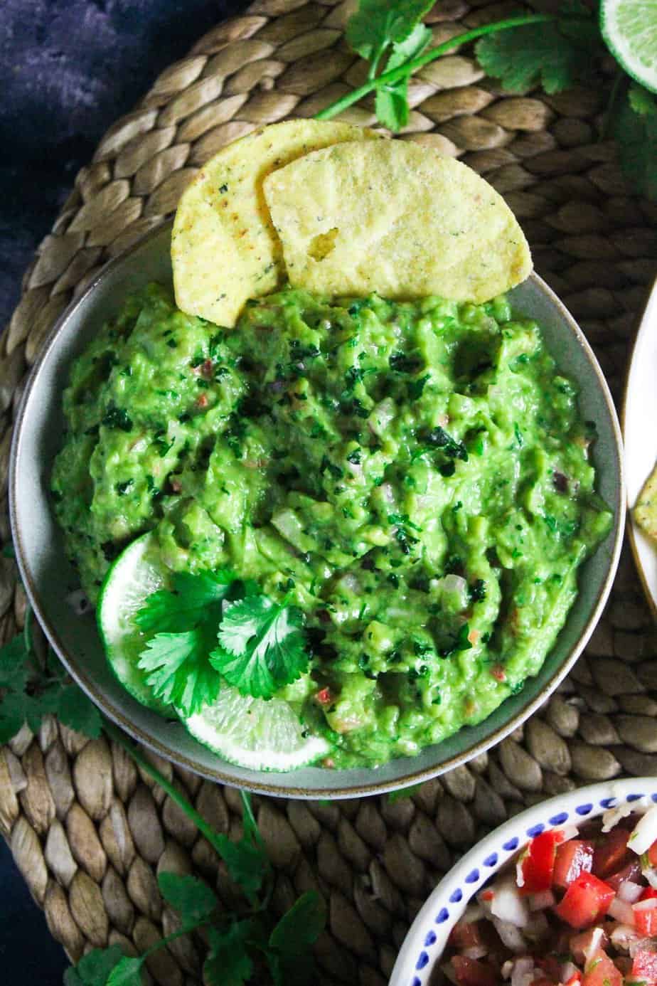 The Best Guacamole - Easy and Foolproof
