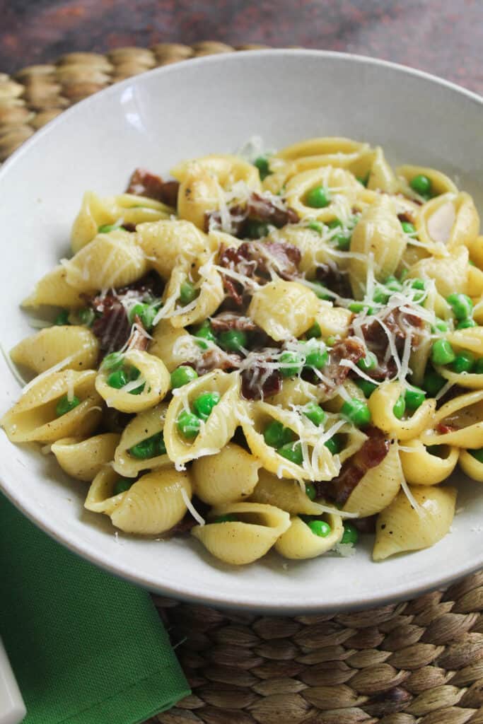 Close up of Bacon and Pea Pasta. 