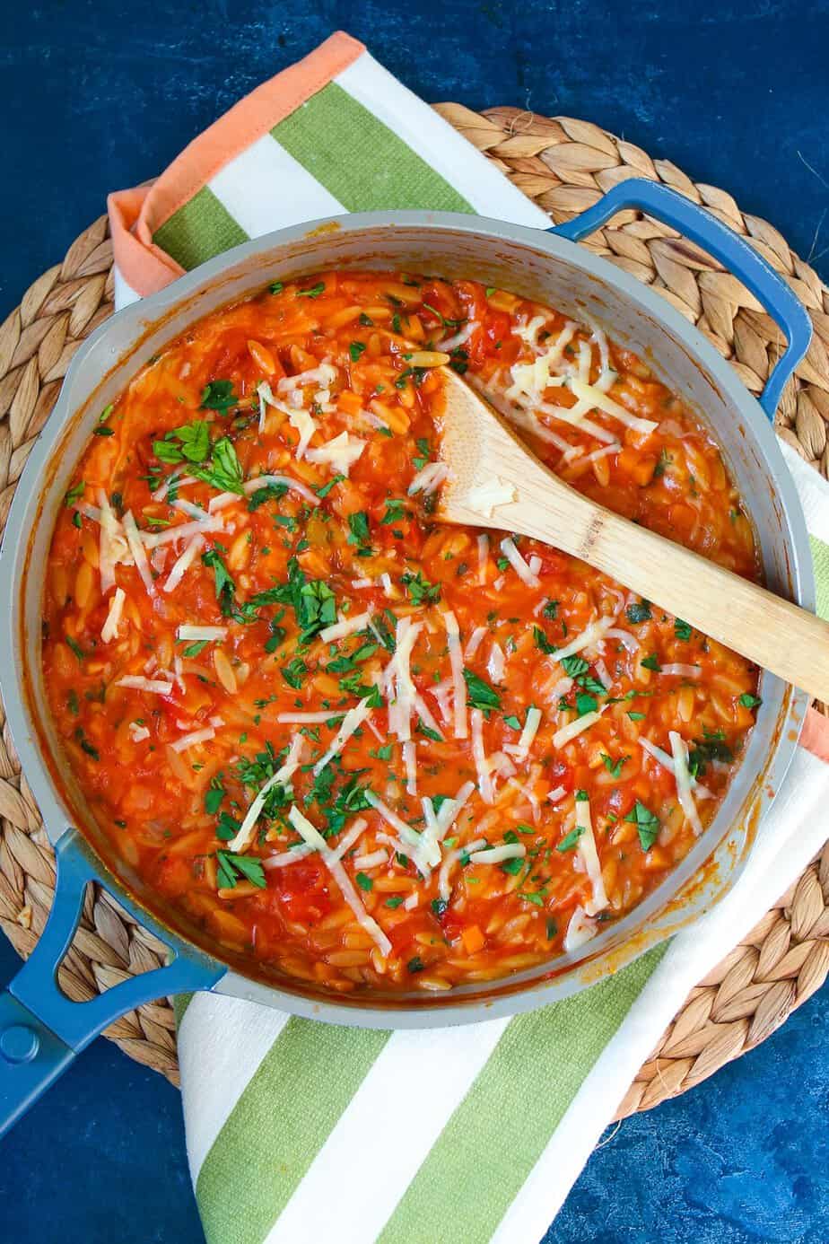 Italian orzo pasta with tomato sauce.