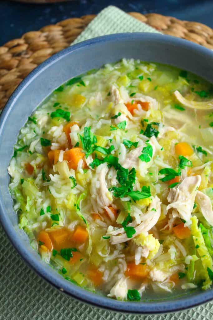 Hearty chicken, leek and rice soup with fresh herbs and flavourful broth.