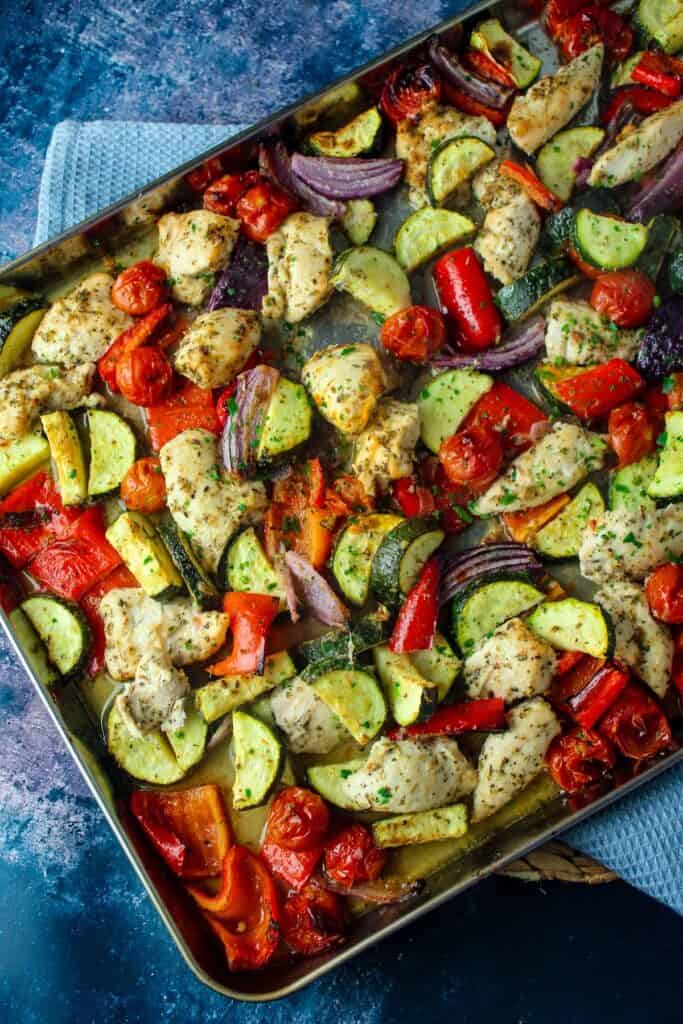 Italian Chicken Traybake (Easy One Pan Dinner)