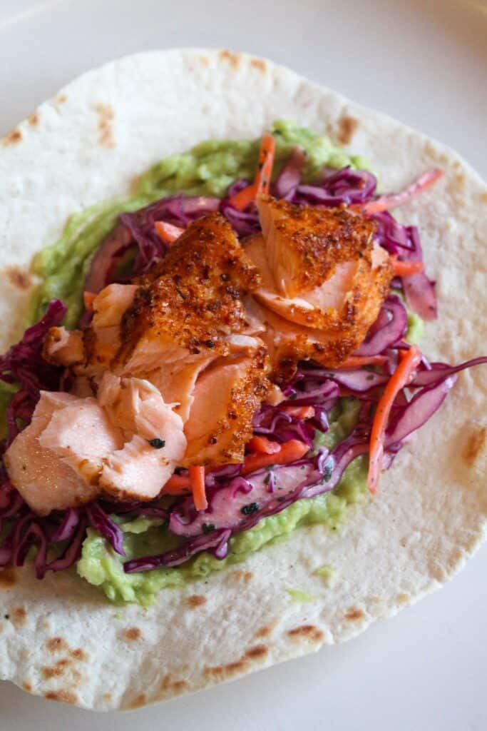 Salmon taco with slaw